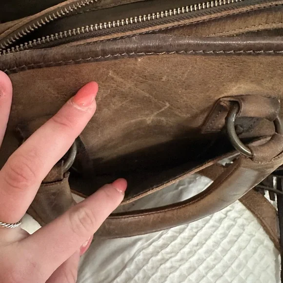 Stylish Brown and Cream Fringe Handbag - Picture 9 of 10